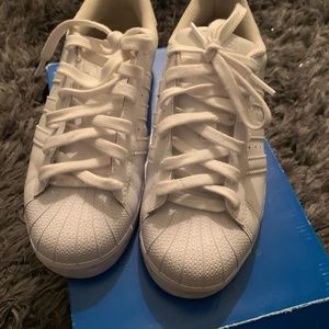 Adidas superstar